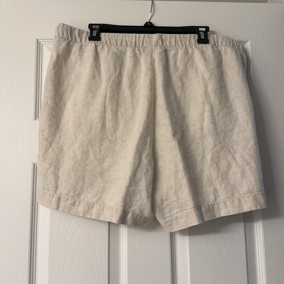 Talbots Linen Shorts - Picture 2 of 2